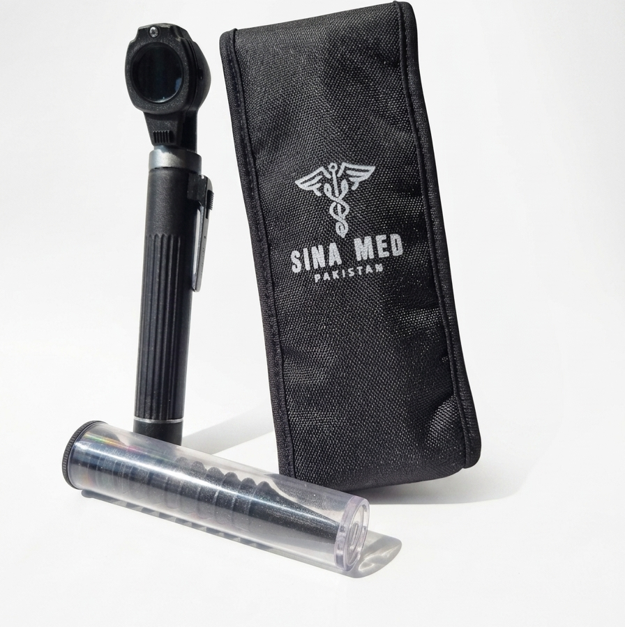 Diagnostic otoscope with led light